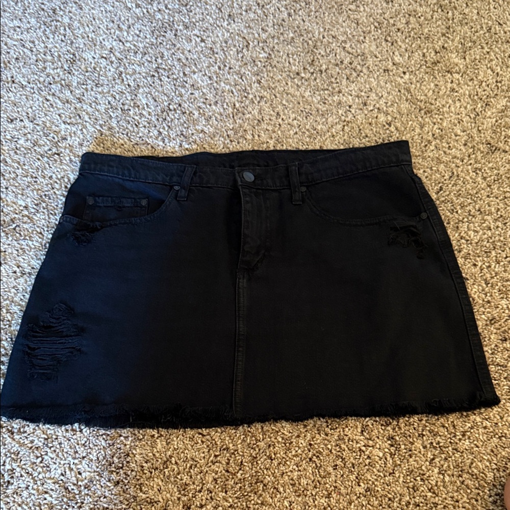 NOBODY Sz 31 NWOT Classic Black Denim Skirt, distressed style. Soft cotton